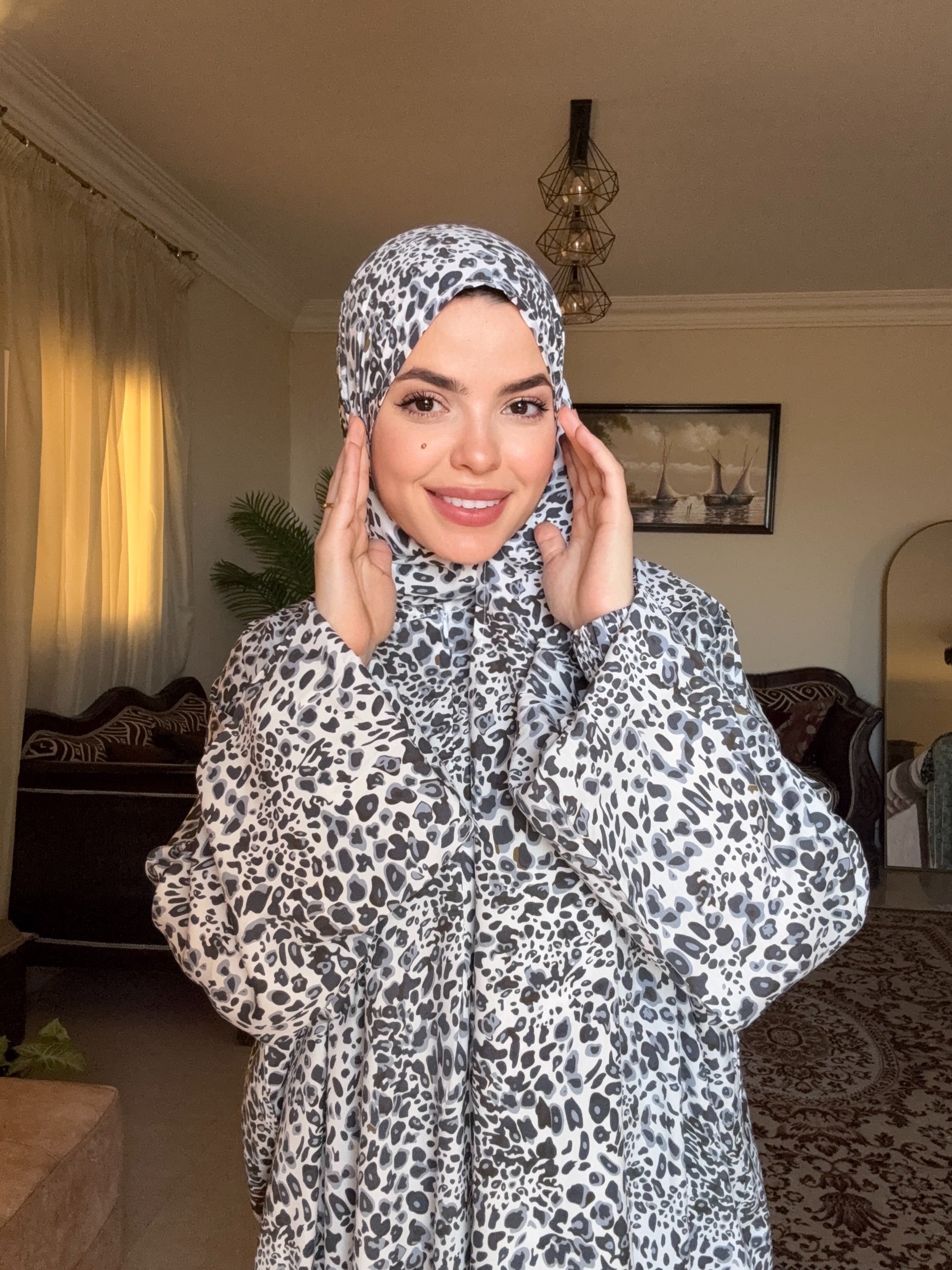 Viscose - Tiger - Gray