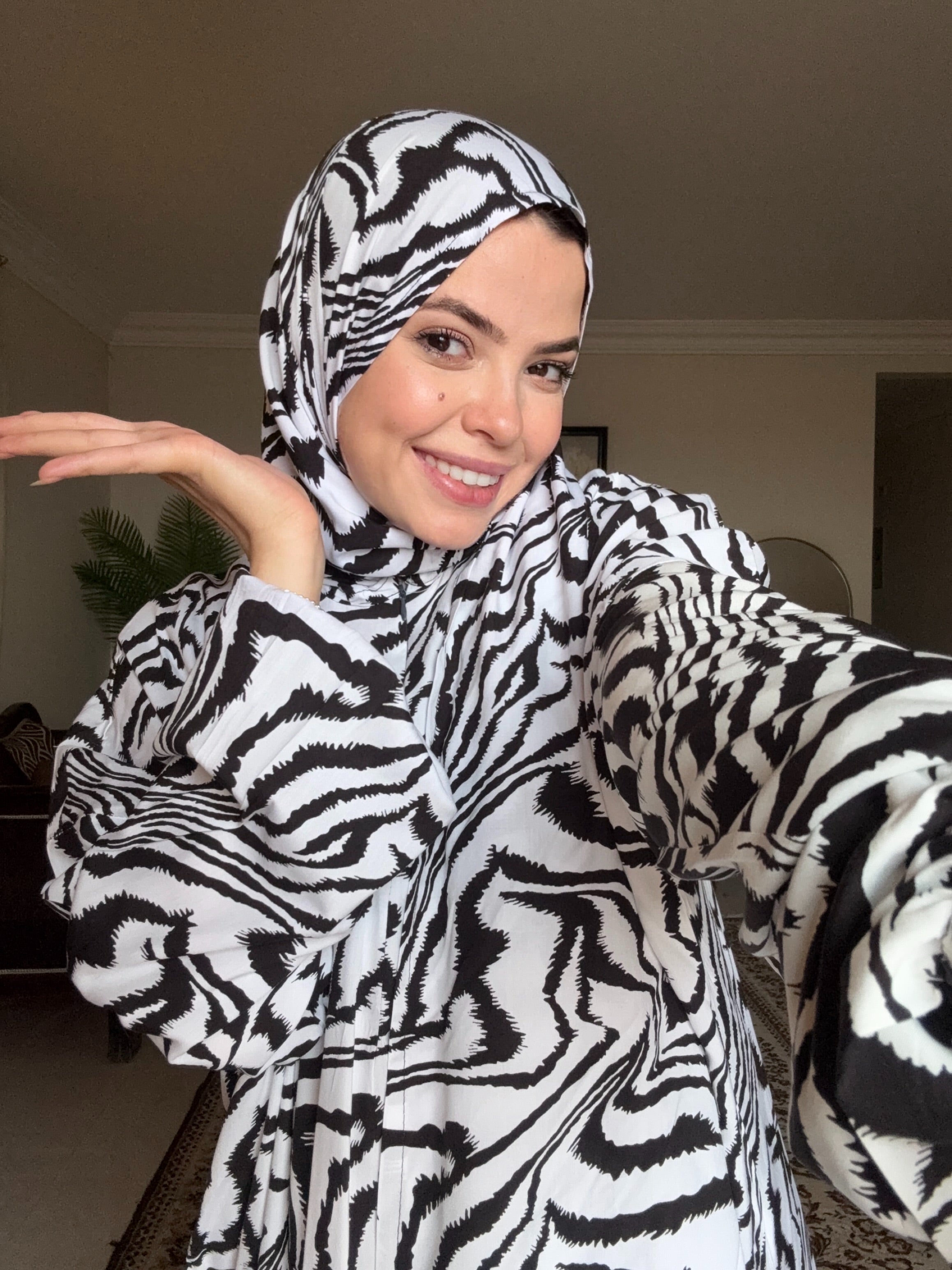 Viscose - Zebra - Black & White